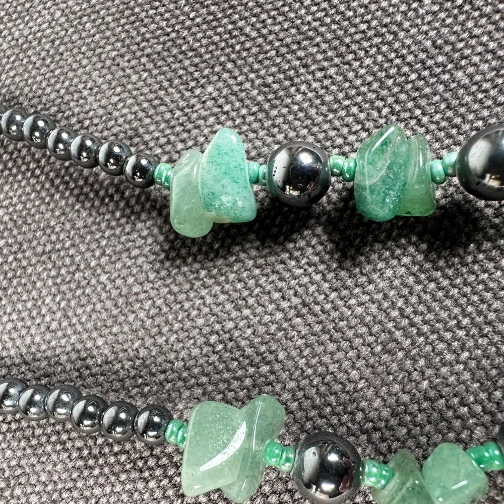 Southwestern Green Aventurine Teardrop Pendant Necklace Hematite‎ Beads 16